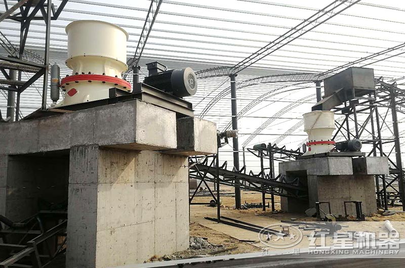 單缸圓錐破碎機(jī)這么火，有哪些生產(chǎn)特點(diǎn)？多少錢一臺(tái)